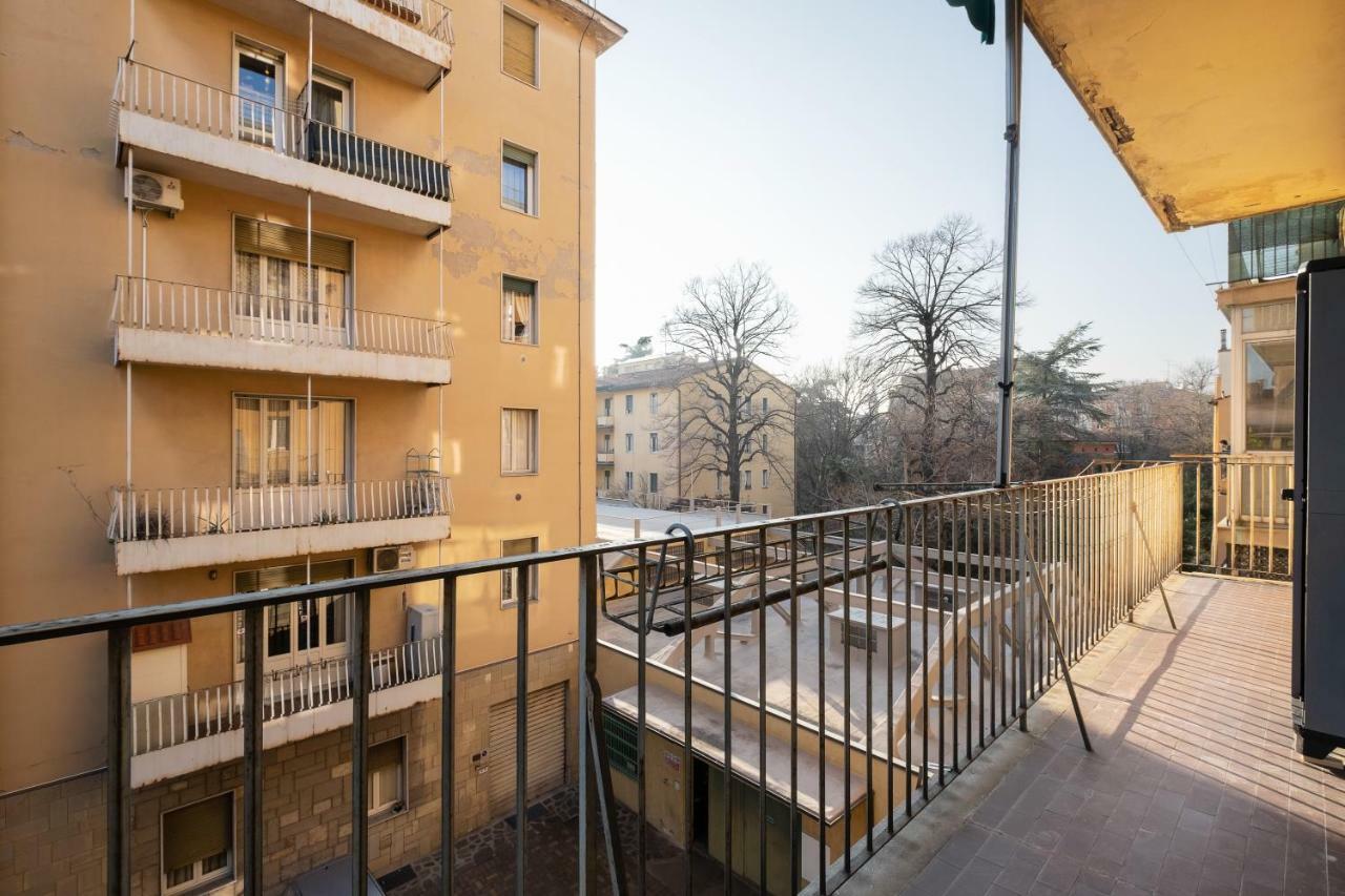 L'Appartamento Del Portico Mazzini Bologna Bagian luar foto