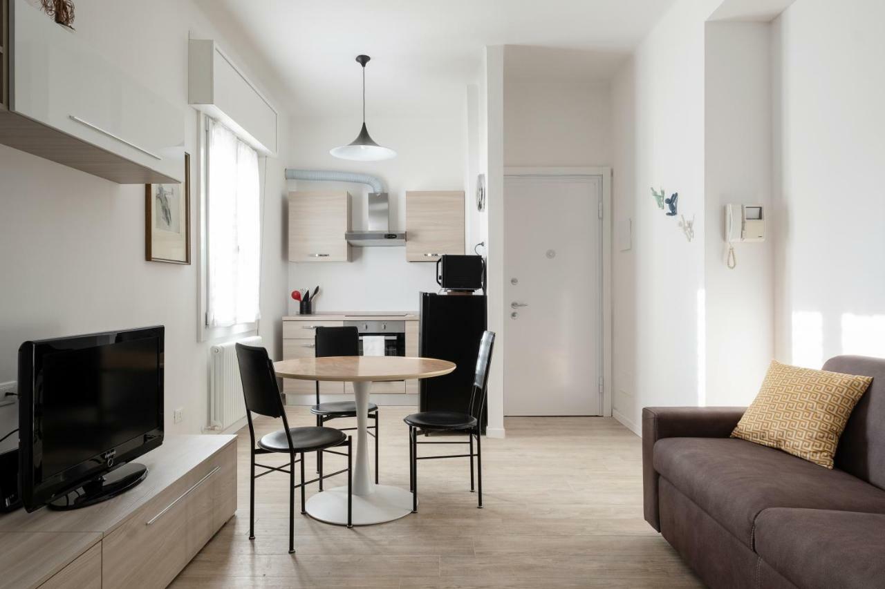 L'Appartamento Del Portico Mazzini Bologna Bagian luar foto